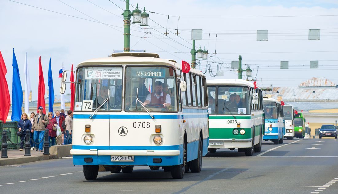 Трансферы и аренда транспорта в Санкт-Петербурге